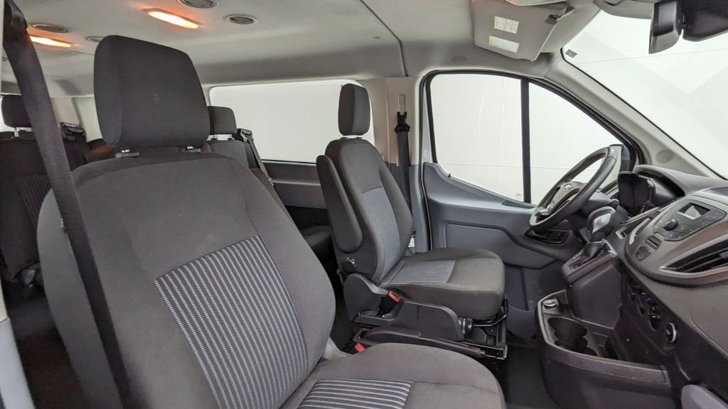 Certified 2018 Ford Transit 150 XL image 34