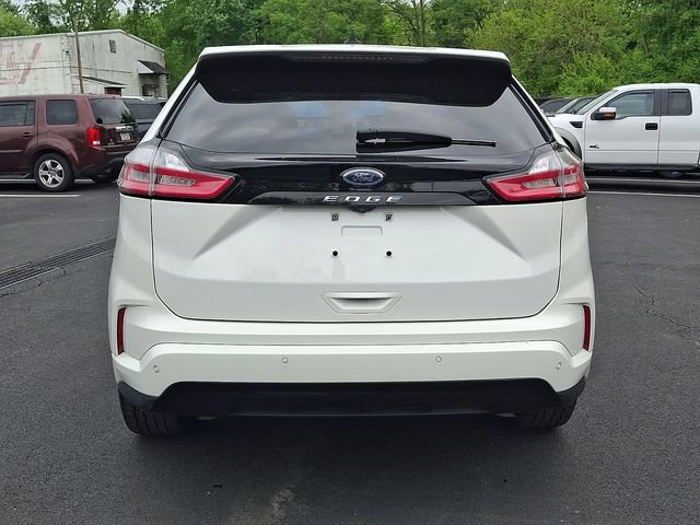 Certified 2022 Ford Edge ST-Line AWD/4WD image 11