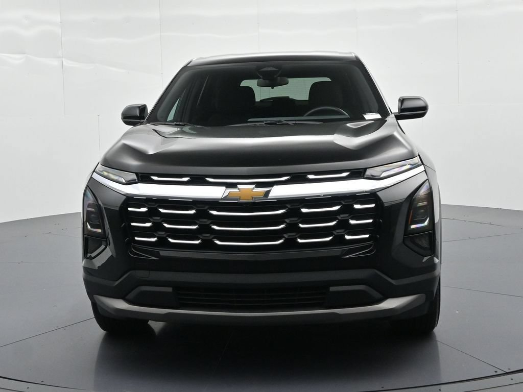 Used 2026 Chevrolet Equinox LT AWD/4WD image 3