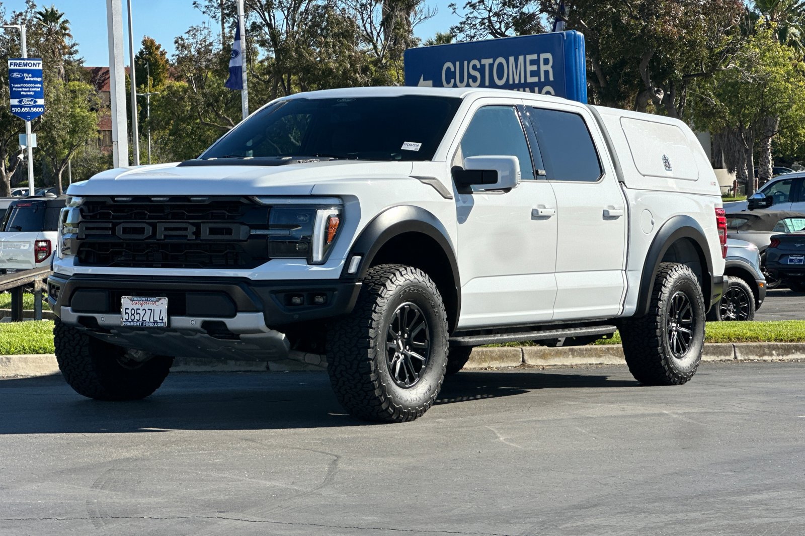 Certified 2025 Ford F150 Raptor AWD/4WD image 8