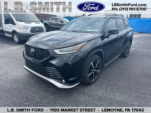 Used 2022 Toyota Highlander XSE AWD/4WD image 1