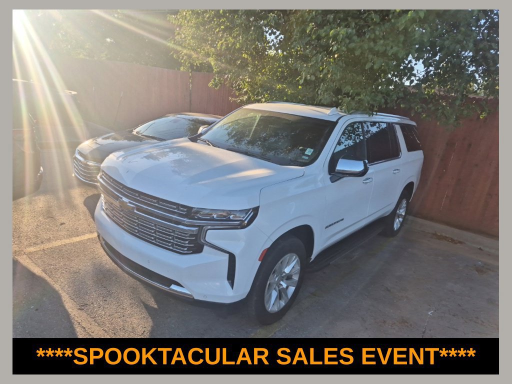 Used 2024 Chevrolet Suburban Premier RWD image 1