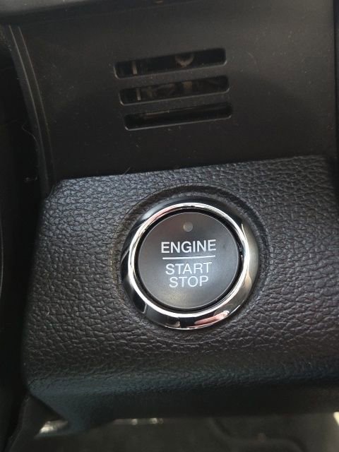 Certified 2019 Ford F350 Lariat w/ Lariat Ultimate Package image 34