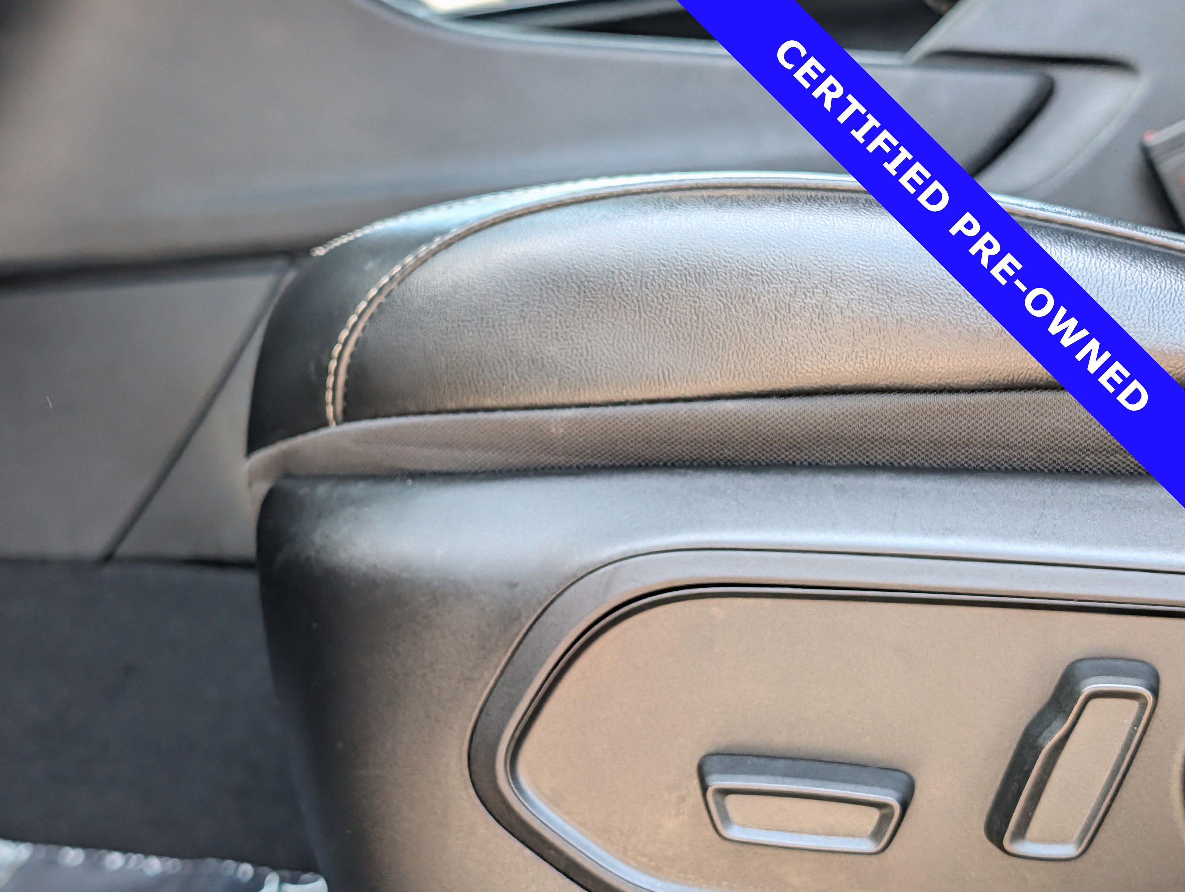 Used 2021 Jeep Grand Cherokee L Laredo AWD/4WD image 24