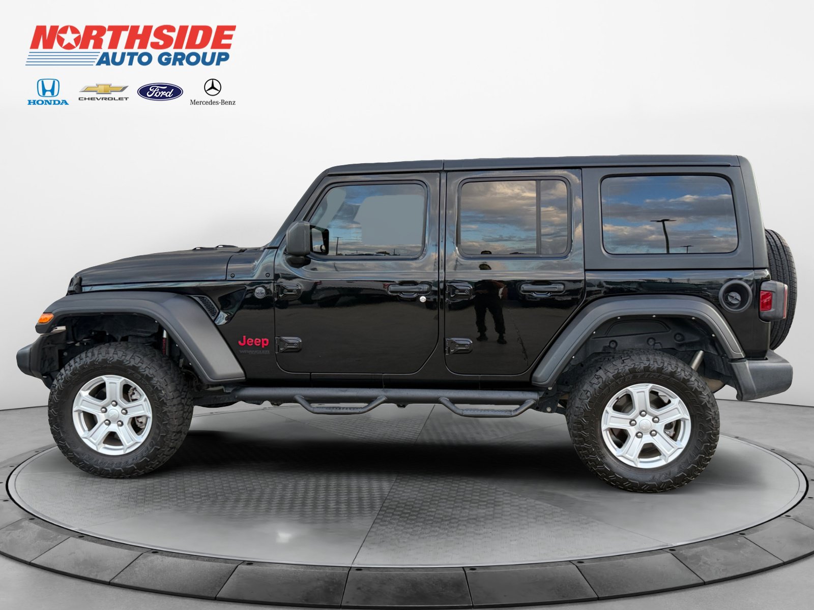 Used 2022 Jeep Wrangler Unlimited Sport AWD/4WD image 4