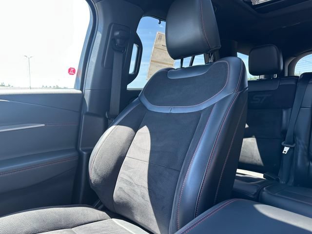 Certified 2025 Ford Explorer ST AWD/4WD image 20