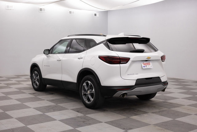 Used 2023 Chevrolet Blazer LT AWD/4WD image 8
