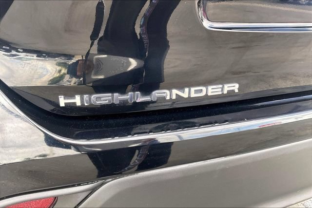 Used 2021 Toyota Highlander XLE FWD image 8