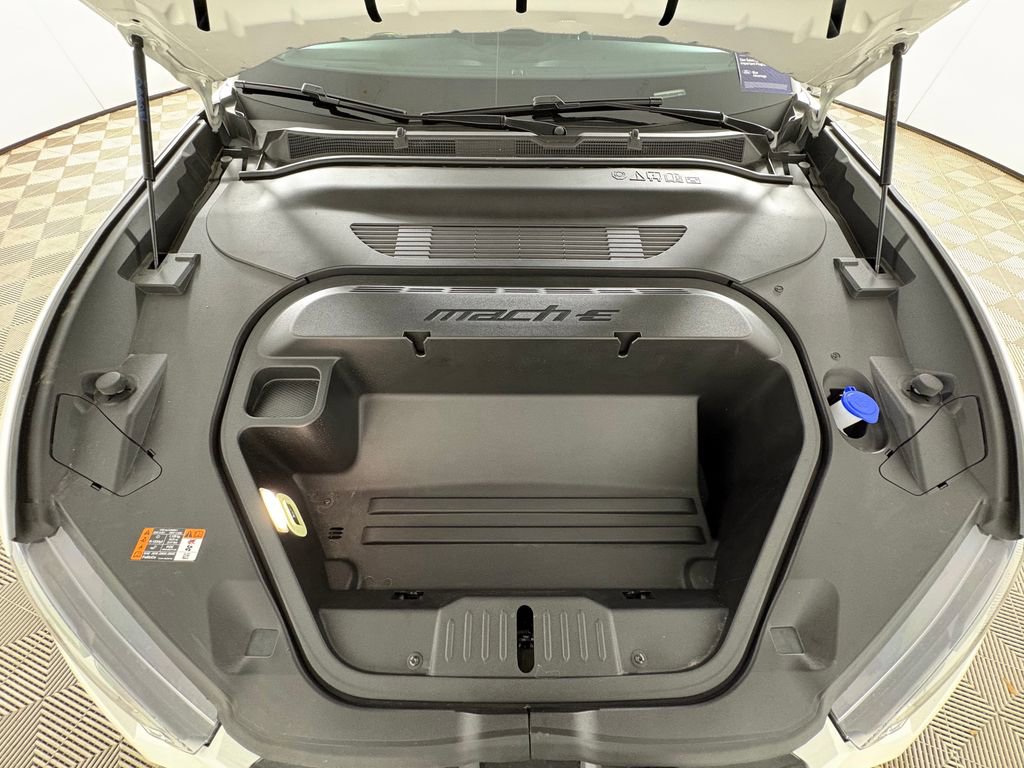 Certified 2025 Ford Mustang Mach-E GT image 31