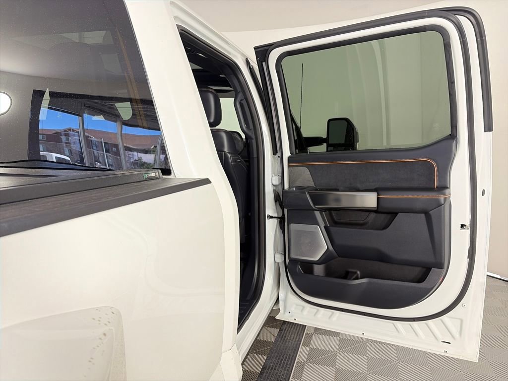 Certified 2024 Ford F350 Platinum image 29