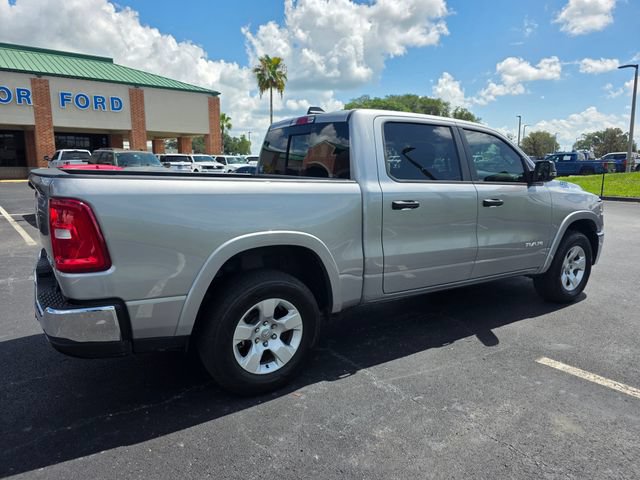 Used 2025 RAM 1500 Big Horn AWD/4WD image 5