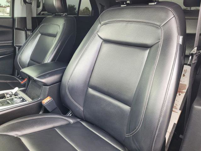 Certified 2023 Ford Explorer XLT w/ Equipment Group 202A image 22