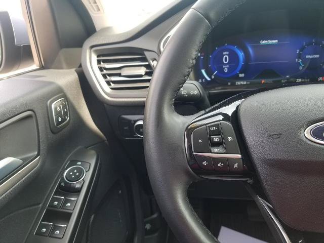 Certified 2022 Ford Escape SEL w/ Technology Package AWD/4WD image 24