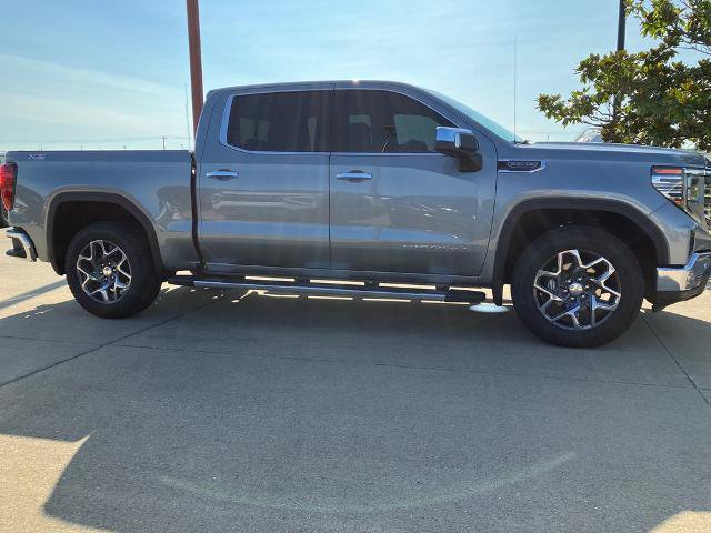 Used 2026 GMC Sierra 1500 SLT w/ SLT Premium Plus Package AWD/4WD image 7