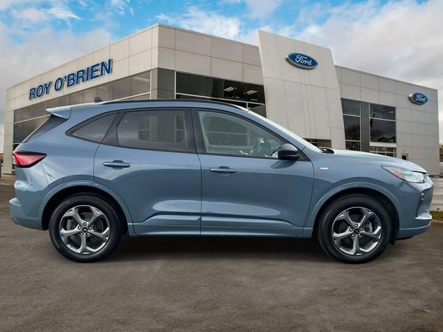 Certified 2024 Ford Escape ST-Line w/ Tech Pack #1 AWD/4WD image 6