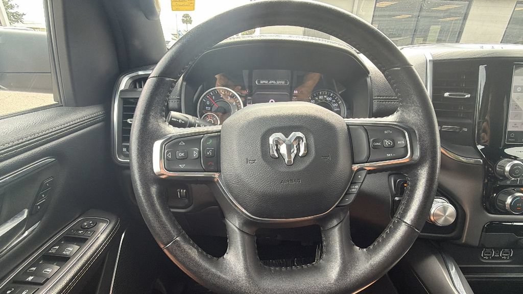 Used 2024 RAM 1500 Laramie AWD/4WD image 18