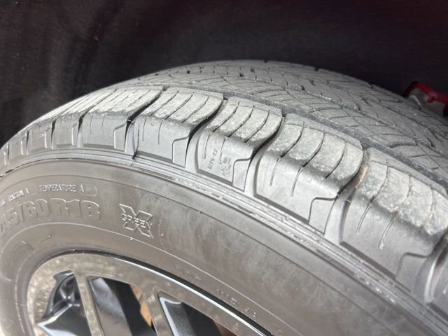 Certified 2023 Ford Edge SEL w/ Convenience Package image 29