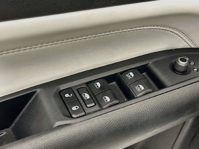 Used 2024 Jeep Compass Limited w/ Elite Group AWD/4WD image 23