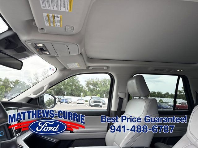 Certified 2025 Ford Expedition Active AWD/4WD image 11