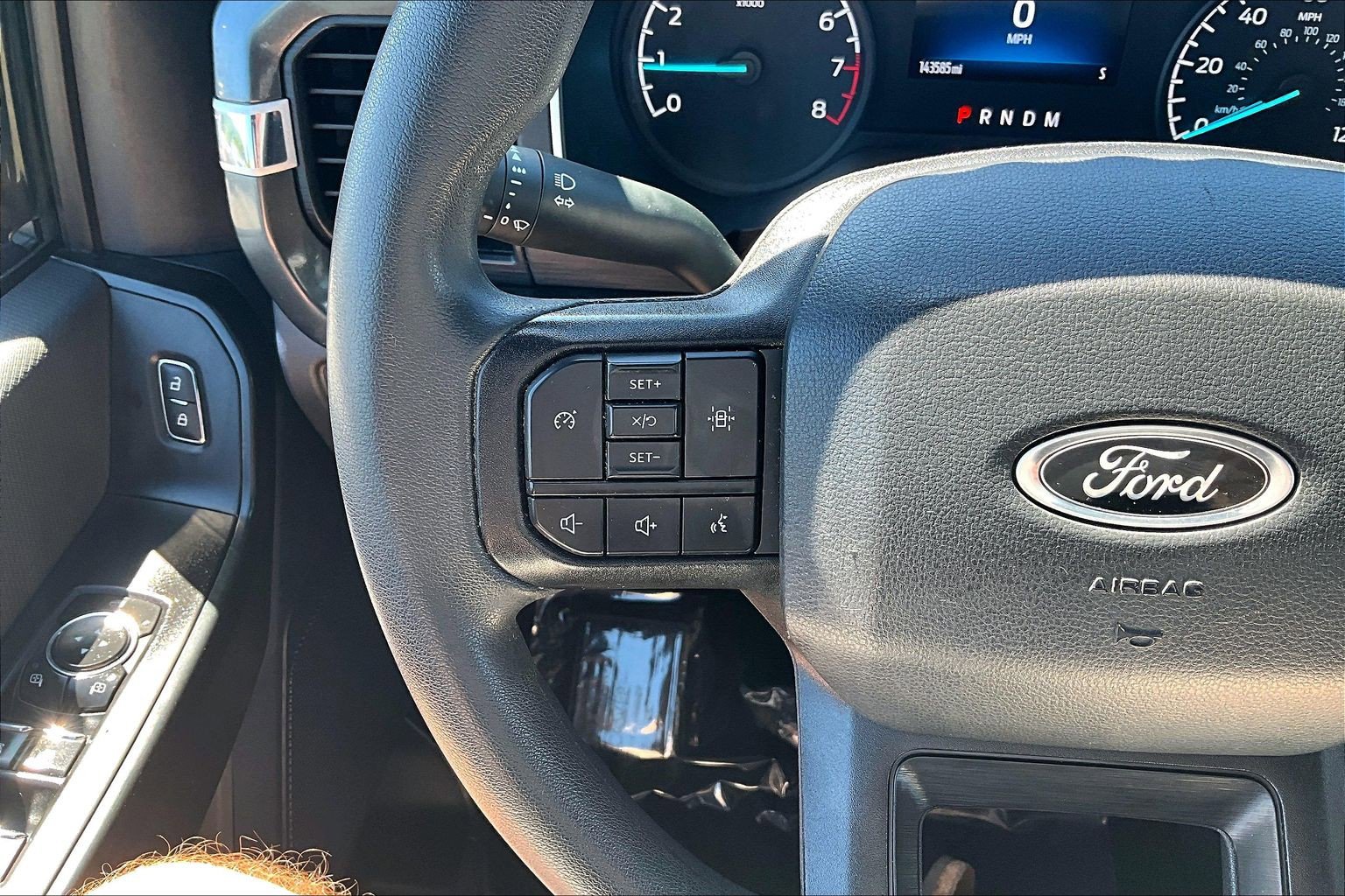 Certified 2022 Ford F150 XL w/ STX Black Appearance Package AWD/4WD image 18