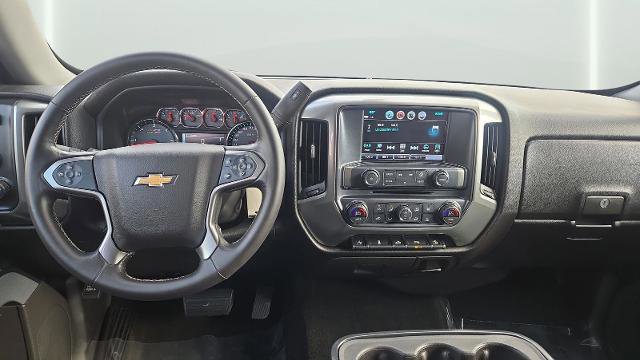 Used 2018 Chevrolet Silverado 1500 LT w/ All Star Edition AWD/4WD image 9