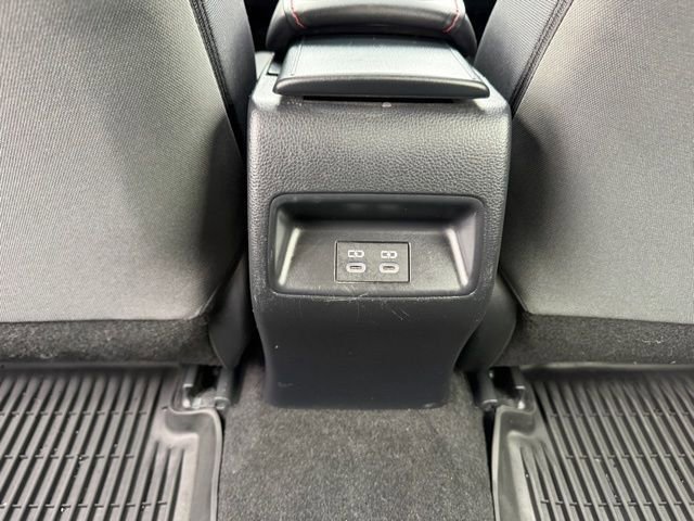 Used 2024 Toyota Corolla SE w/ SE Package image 11