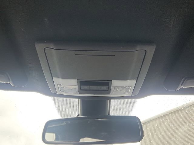 Certified 2018 Ford Explorer Sport w/ Equipment Group 401A AWD/4WD image 19