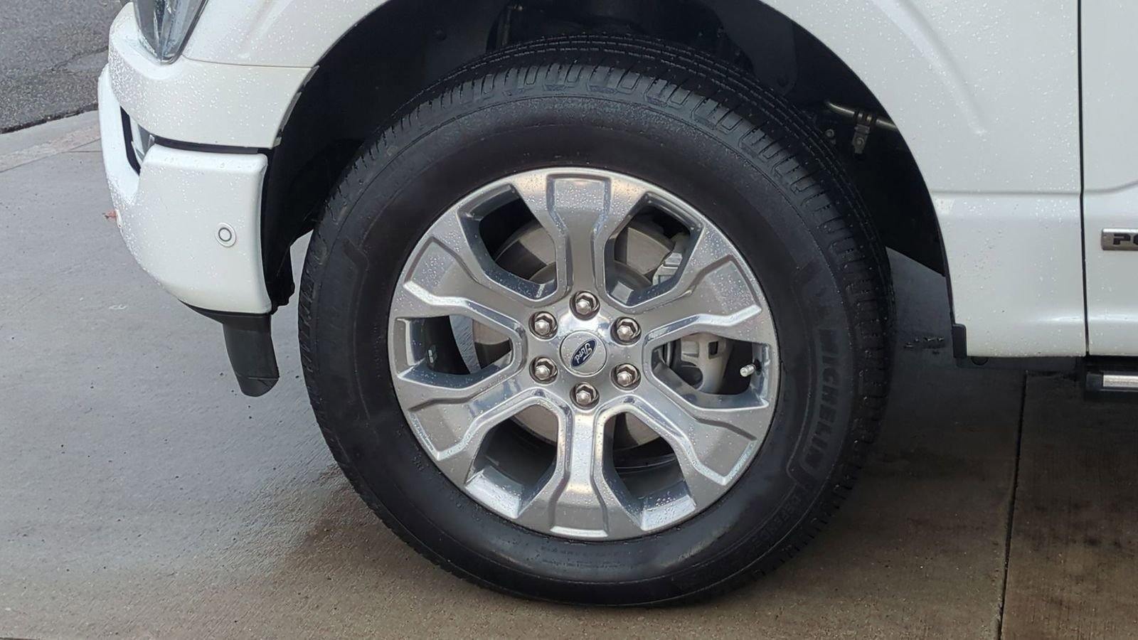 Certified 2023 Ford F150 Platinum w/ Equipment Group 701A High image 14