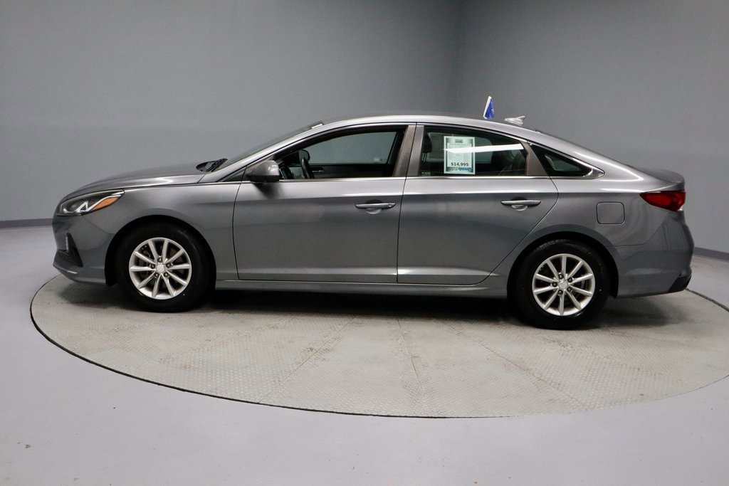 Used 2018 Hyundai Sonata ECO image 2