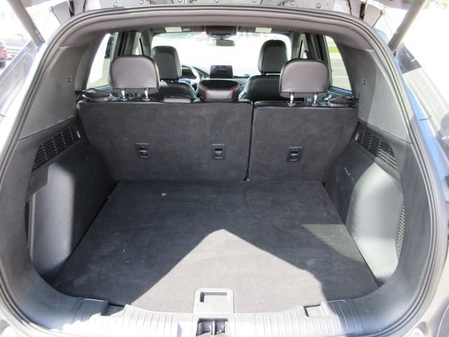 Certified 2025 Ford Escape ST-Line Select AWD/4WD image 30