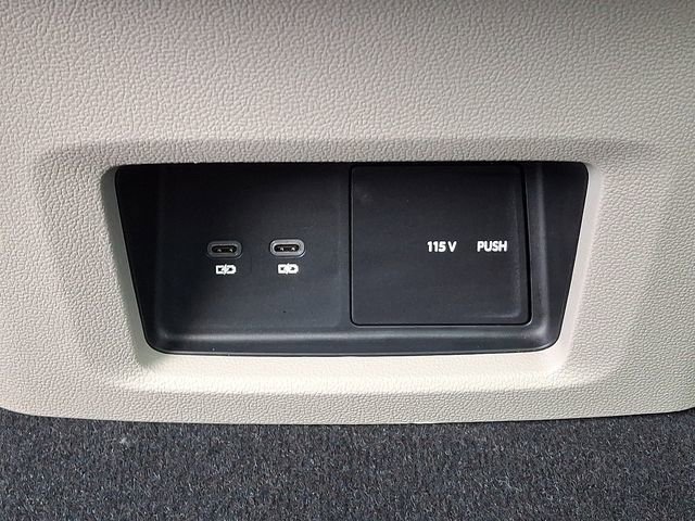 Used 2024 Volkswagen Atlas SEL Premium R-Line AWD/4WD image 13