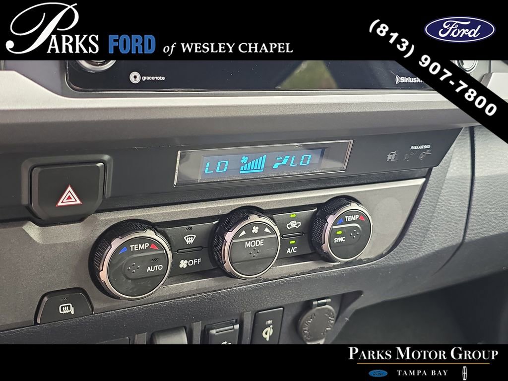 Used 2022 Toyota Tacoma TRD Off-Road image 21
