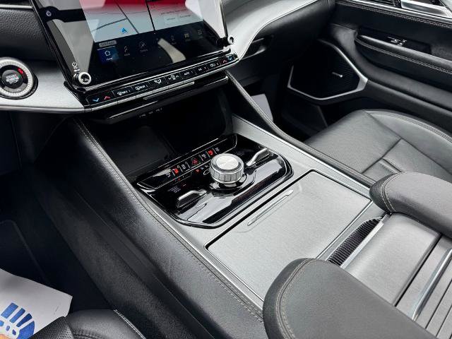 Used 2024 Jeep Wagoneer Series II w/ Convenience Group I image 20