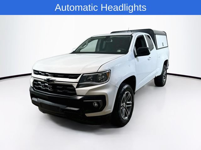 Used 2022 Chevrolet Colorado LT w/ LT Convenience Package AWD/4WD image 3