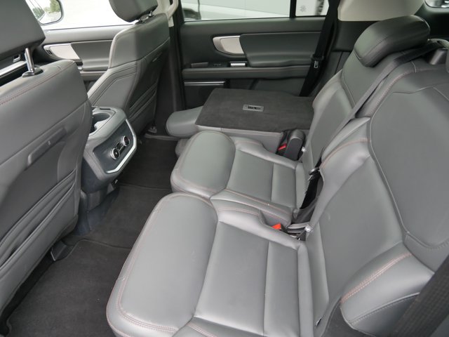 Certified 2025 Ford Expedition Active AWD/4WD image 12