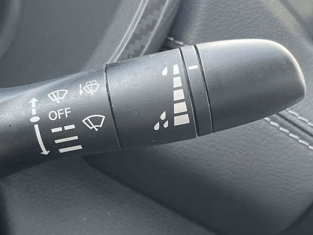 Used 2025 Nissan Sentra SV image 20