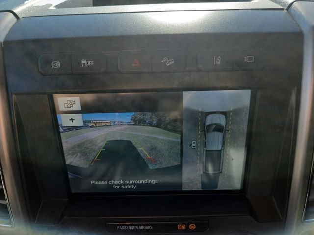 Certified 2019 Ford F250 Platinum w/ Platinum Ultimate Package AWD/4WD image 19