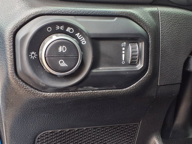 Used 2023 Jeep Gladiator Mojave w/ LED Lighting Group AWD/4WD image 20