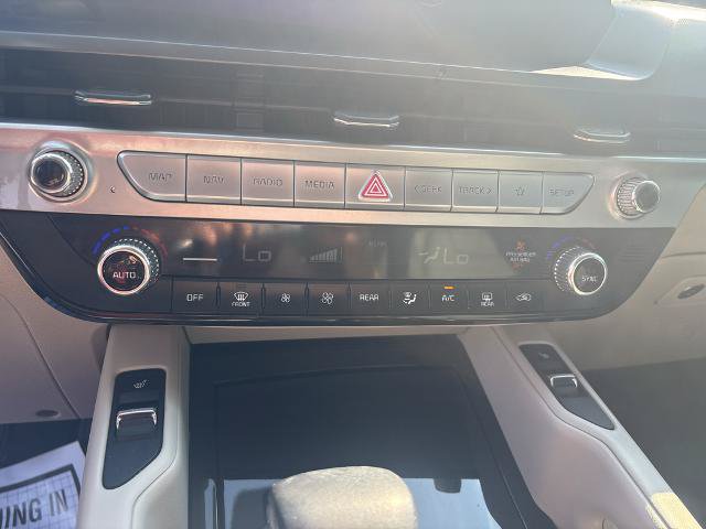 Used 2024 Kia Telluride S w/ S Sunroof Package AWD/4WD image 16