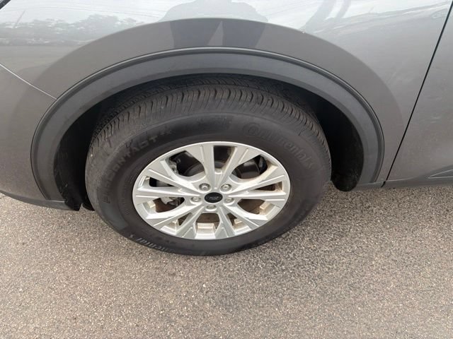 Certified 2024 Ford Escape Active AWD/4WD image 9