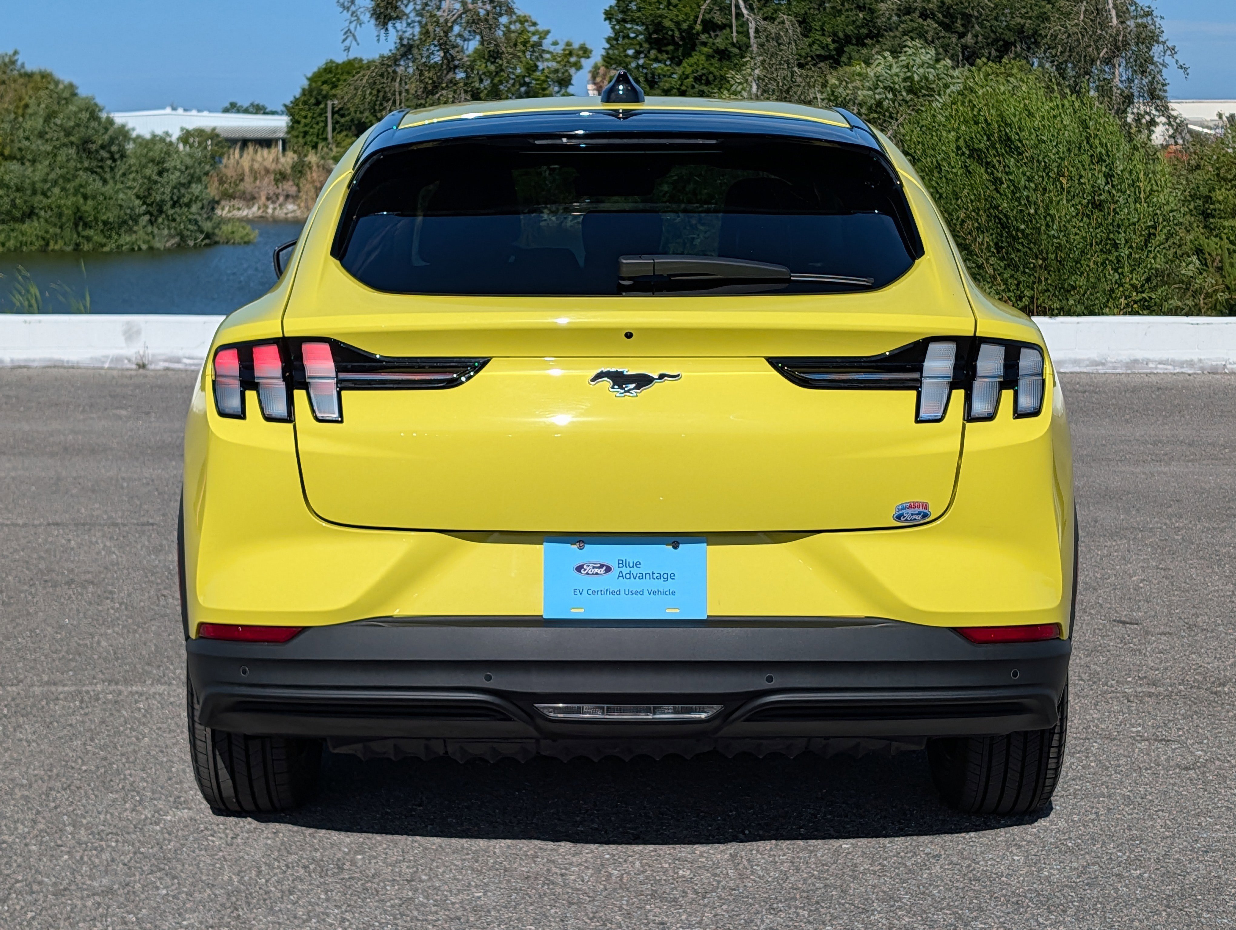 Certified 2025 Ford Mustang Mach-E Select w/ Comfort Package Lite AWD/4WD image 5