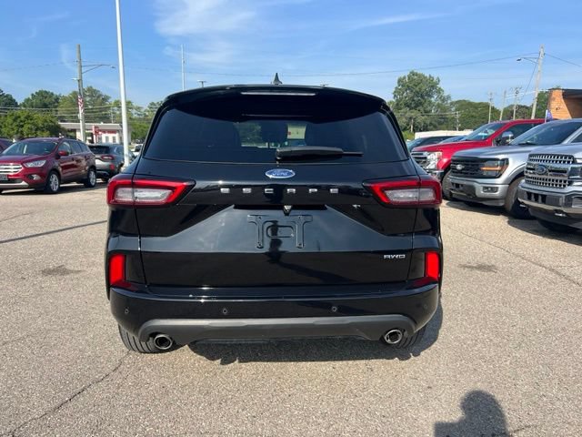 Certified 2024 Ford Escape ST-Line w/ Tech Pack #1 AWD/4WD image 4