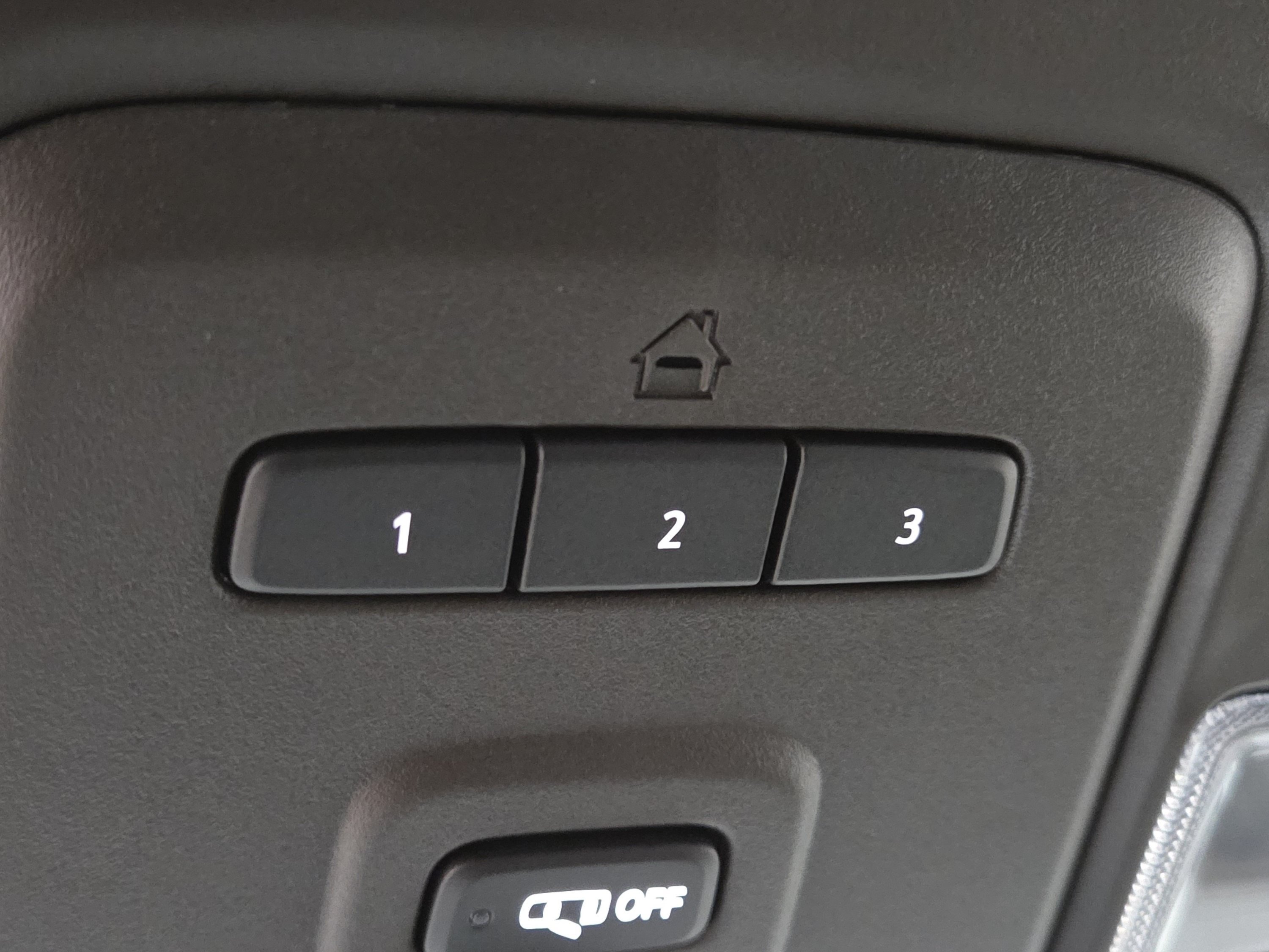 Used 2023 Chevrolet Tahoe LT AWD/4WD image 18