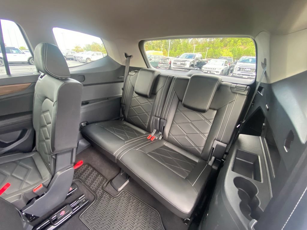 Used 2024 Volkswagen Atlas SE FWD image 27