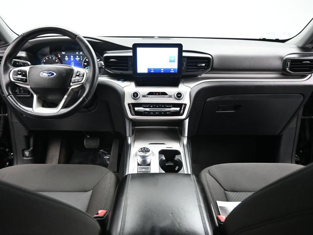 Certified 2022 Ford Explorer XLT image 47