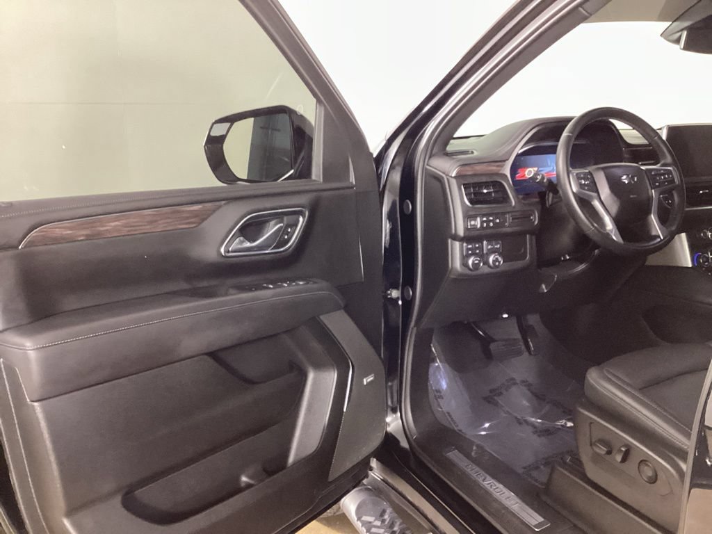 Used 2024 Chevrolet Tahoe Z71 AWD/4WD image 9