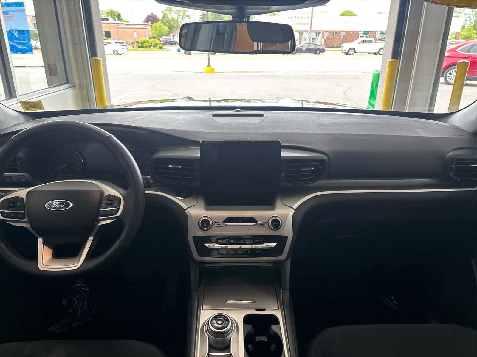 Certified 2022 Ford Explorer XLT AWD/4WD image 11