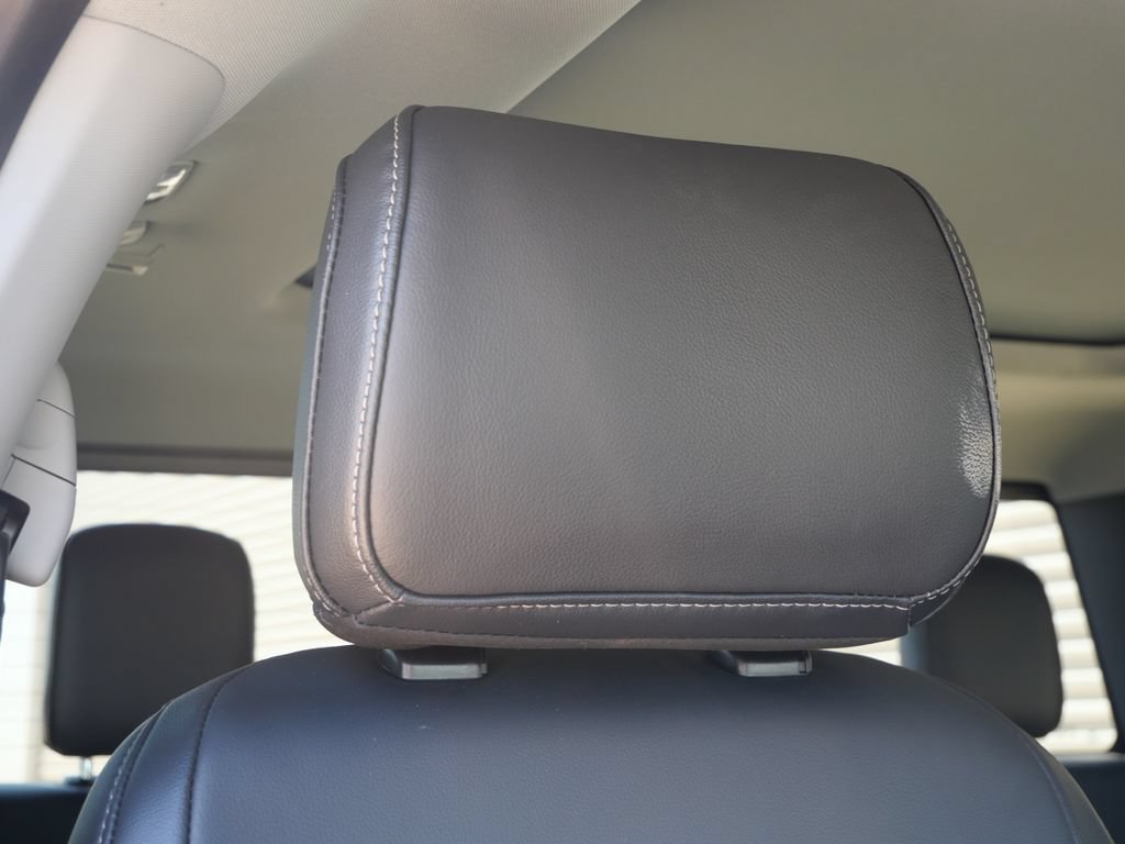 Certified 2024 Ford F250 Lariat w/ Lariat Ultimate Package AWD/4WD image 27