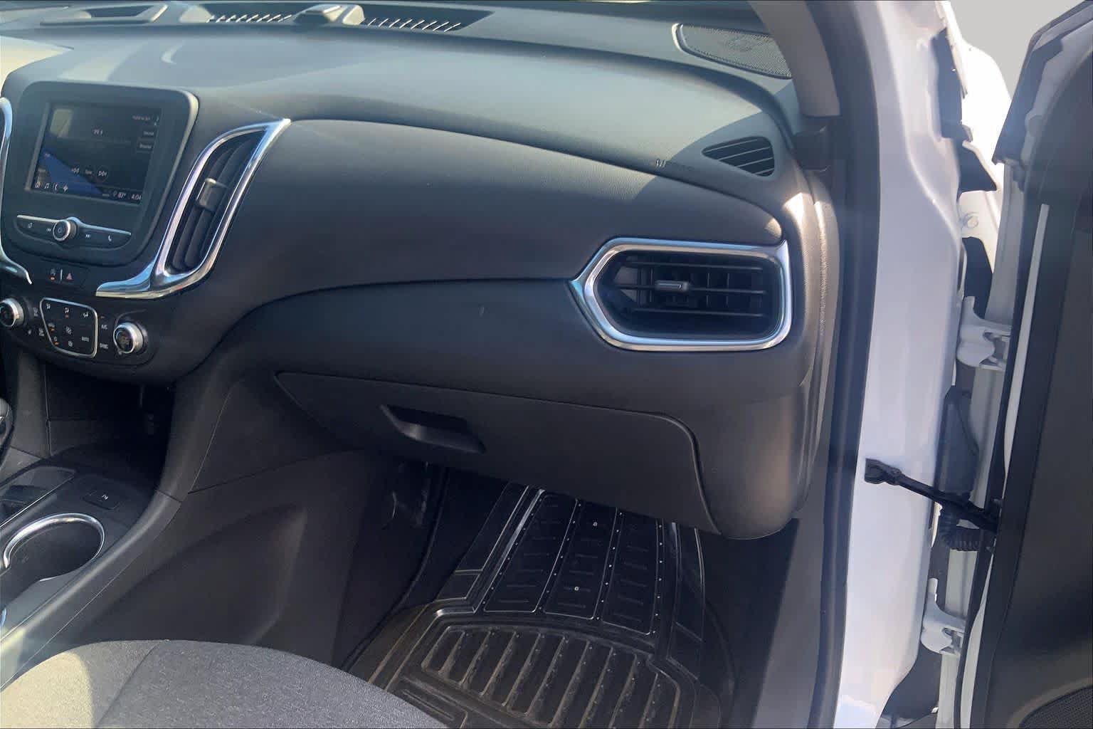 Used 2024 Chevrolet Equinox LT FWD image 19