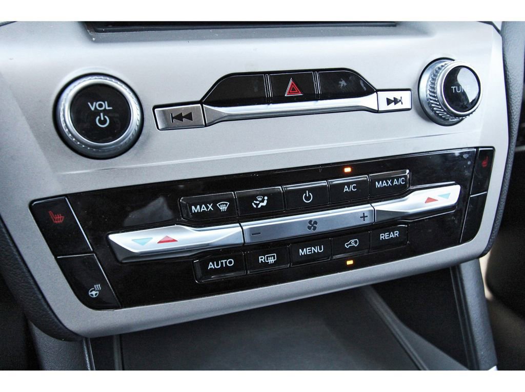 Certified 2023 Ford Explorer XLT w/ Equipment Group 202A image 27